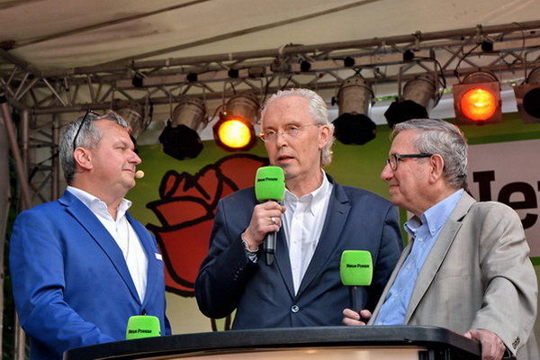 100J_Stadthalle   102.jpg